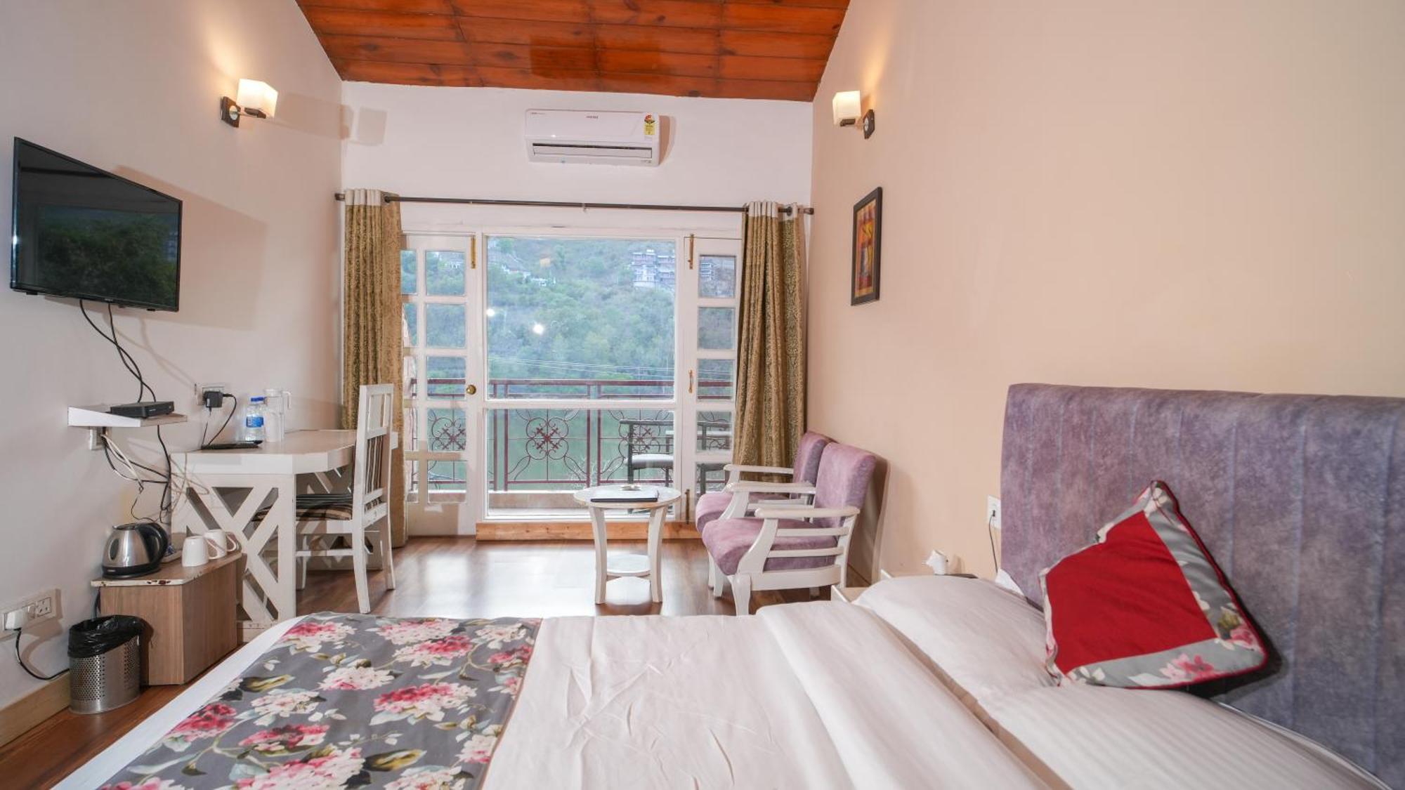 Neelesh Inn- A Luxury Lake View Hotel- 20 Kms From Nainital Bhīm Tāl Esterno foto